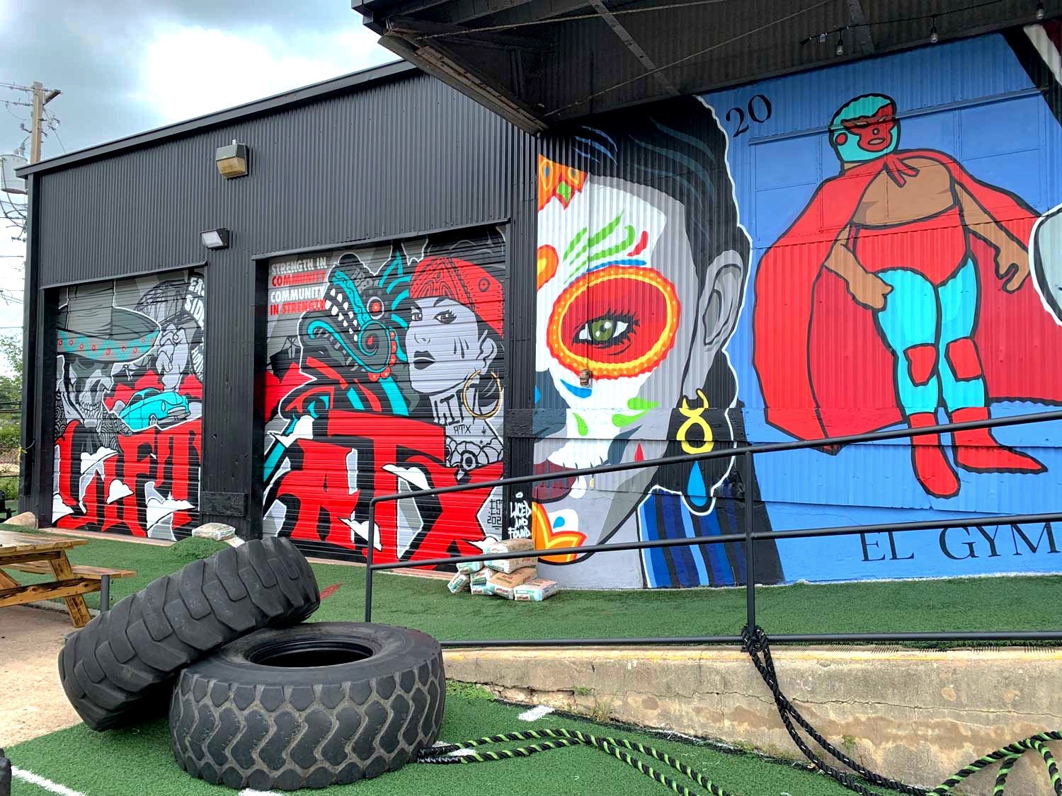 Lift ATX gym mural